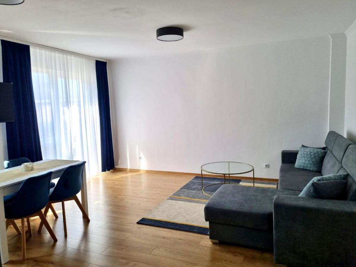 Lily Central Apartment With Free Parking Тыргу-Муреш Экстерьер фото